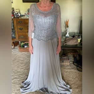 Women’s dress